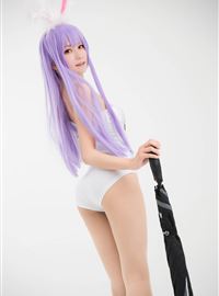 一组性感丝袜的cs枪械女孩写真